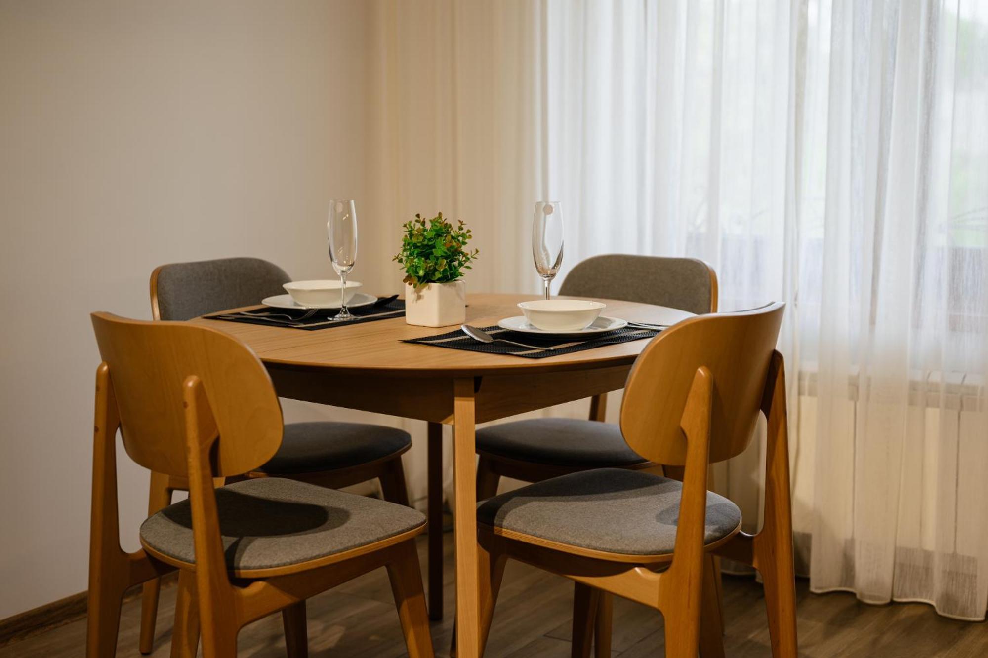 Luxury Apartments Uzhorod Luaran gambar